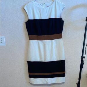 Black and White Sheath Mini Dress with Cap Sleeves